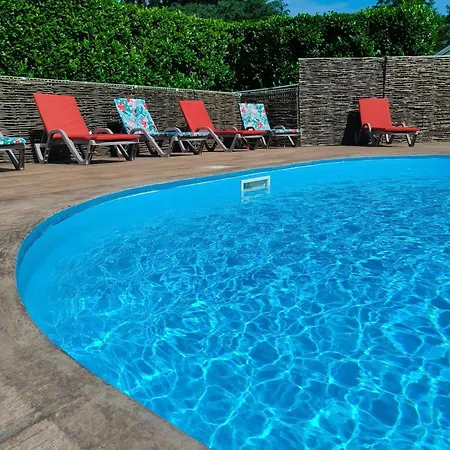 De La Colagne Resort *