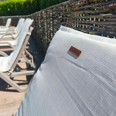 De La Colagne Resort *